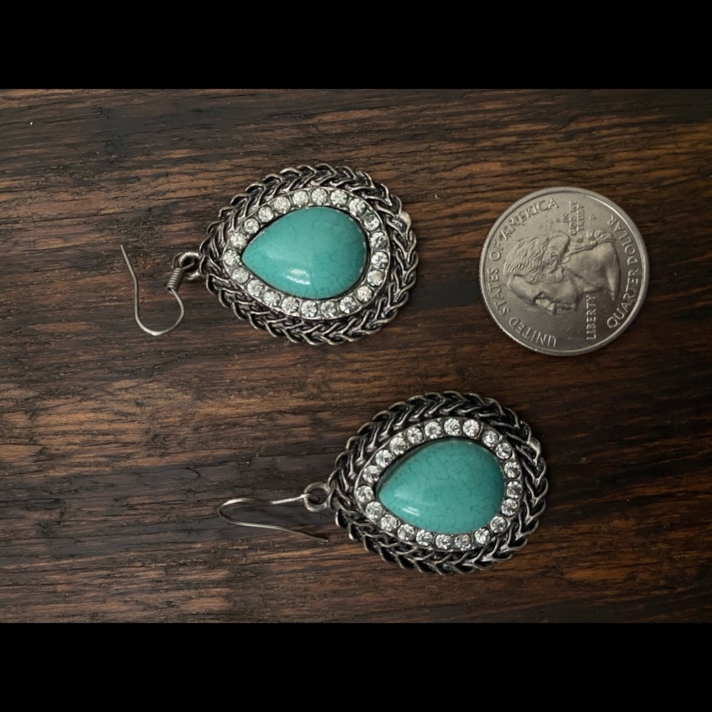 Earrings West & Co